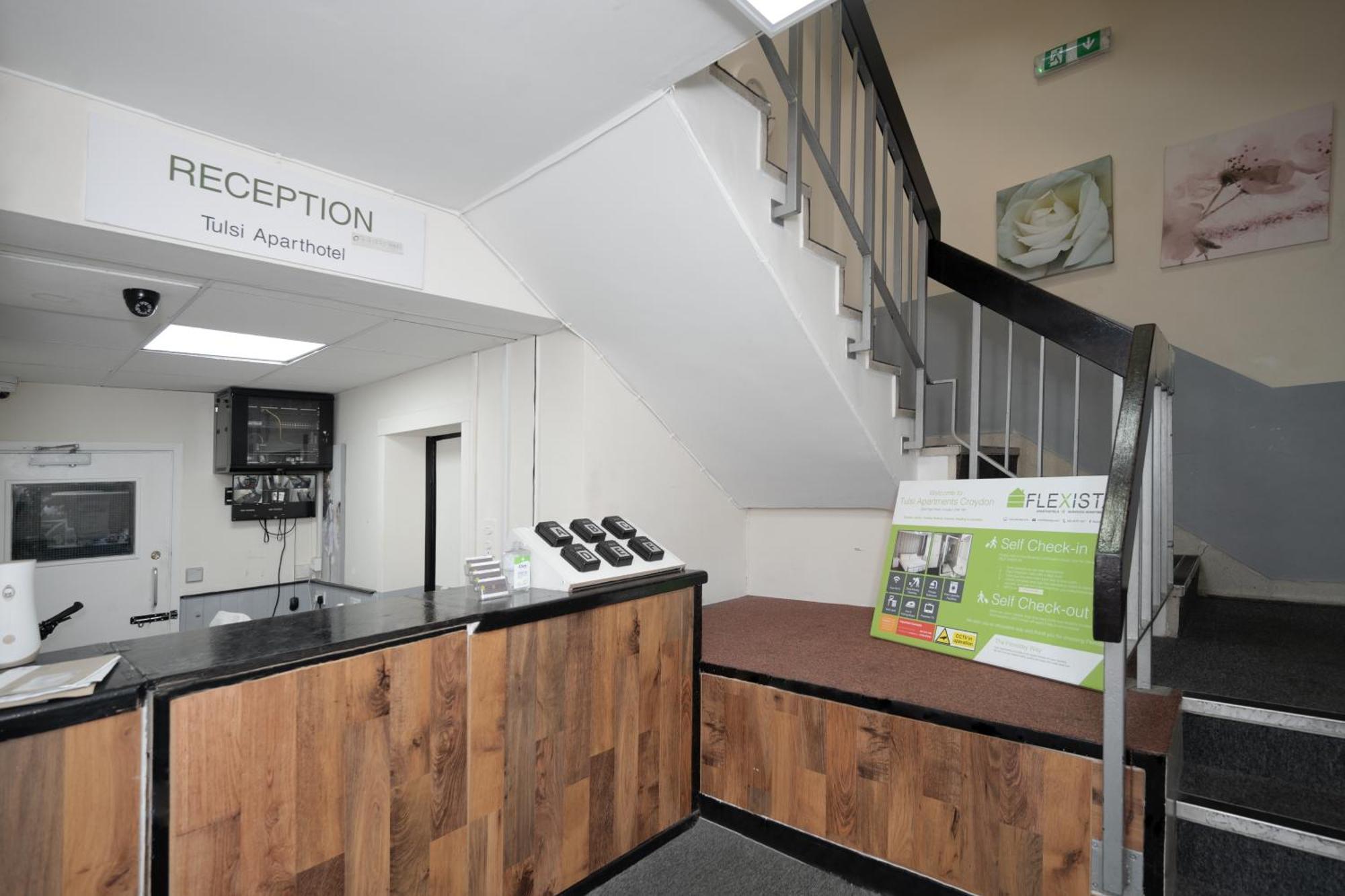 Flexistay Tulsi Aparthotel Croydon Exteriér fotografie