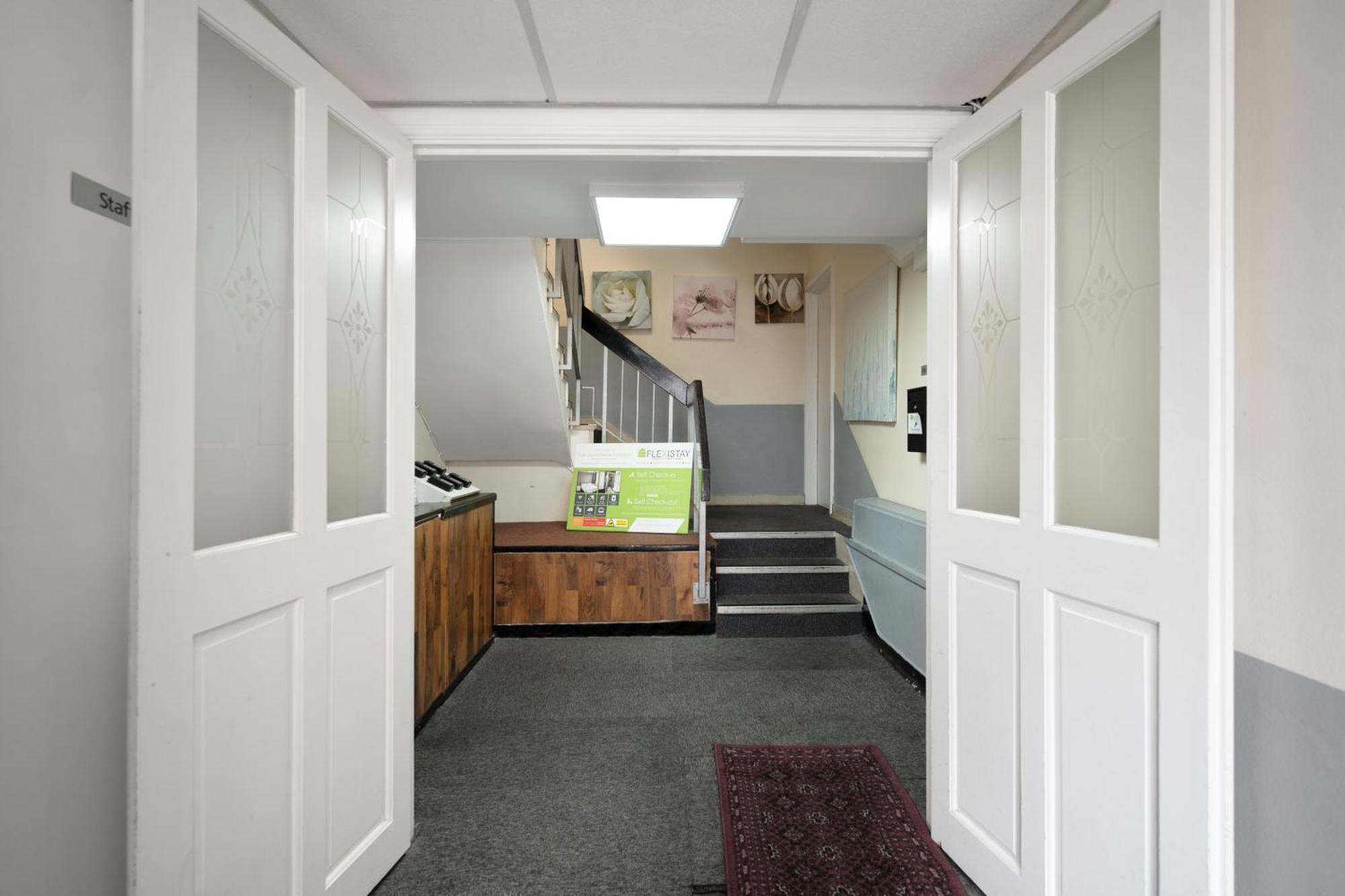 Flexistay Tulsi Aparthotel Croydon Exteriér fotografie