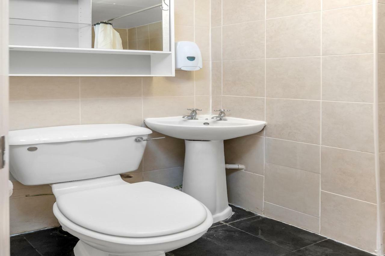 Flexistay Tulsi Aparthotel Croydon Exteriér fotografie